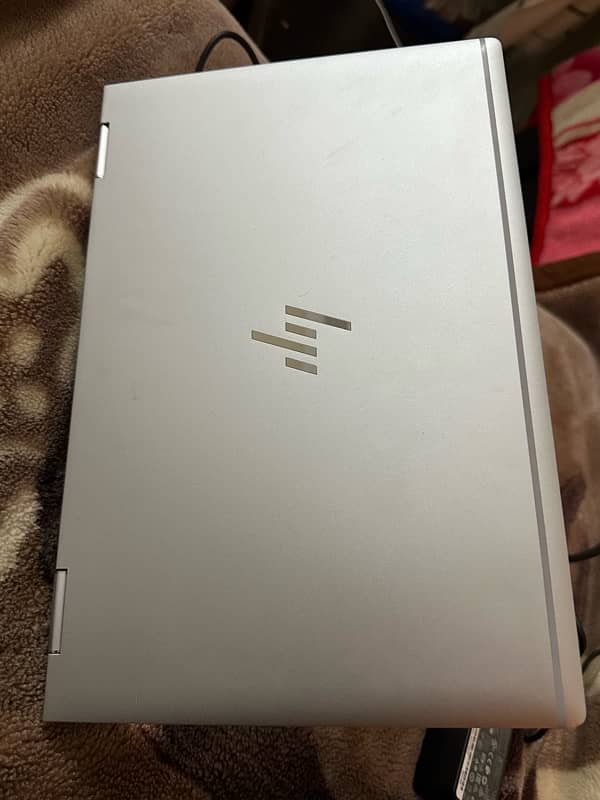 HP elitebook 1030 G3 0