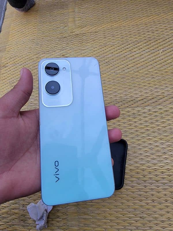 Vivo Y18  6gb 128gb  6 Months Warinte 1