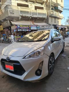 Toyota Aqua 2017/2021 white urgent sale