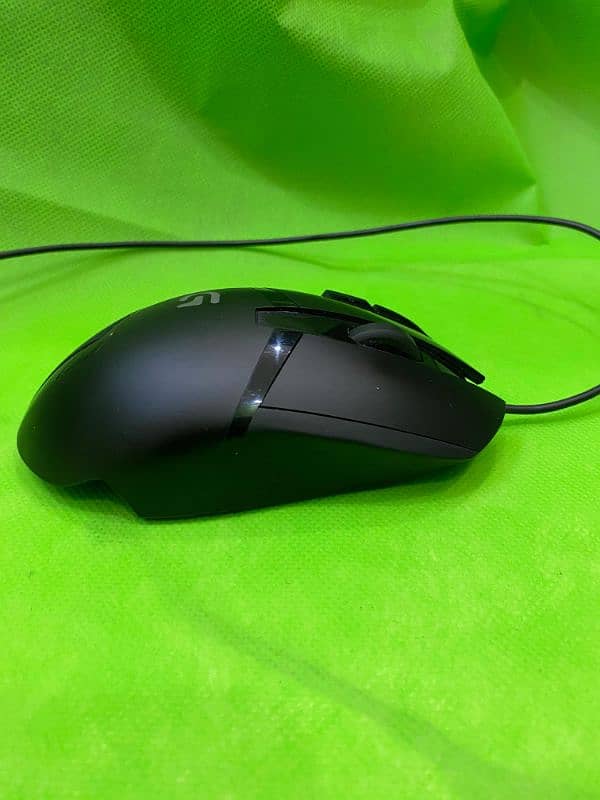 LOGITECH G402 MOUSE 2