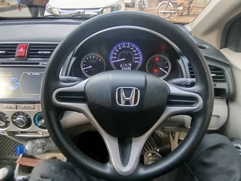 Honda City Aspire 2016 6