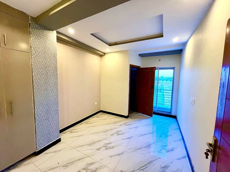 2 BED LUXURY BRAND FLAT FOR SALE F-17 ISLAMABAD ALL FACILITY AVAILABLE 2