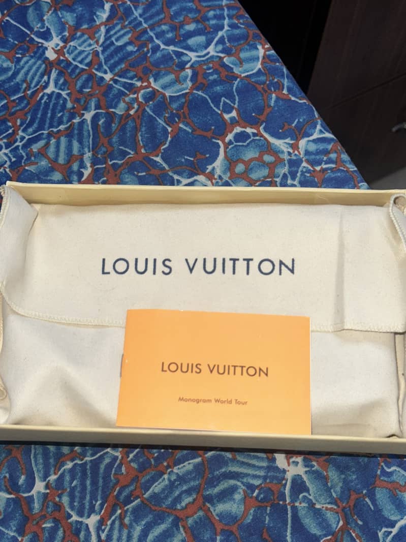 Louis Vuitton Mens Long wallet 7