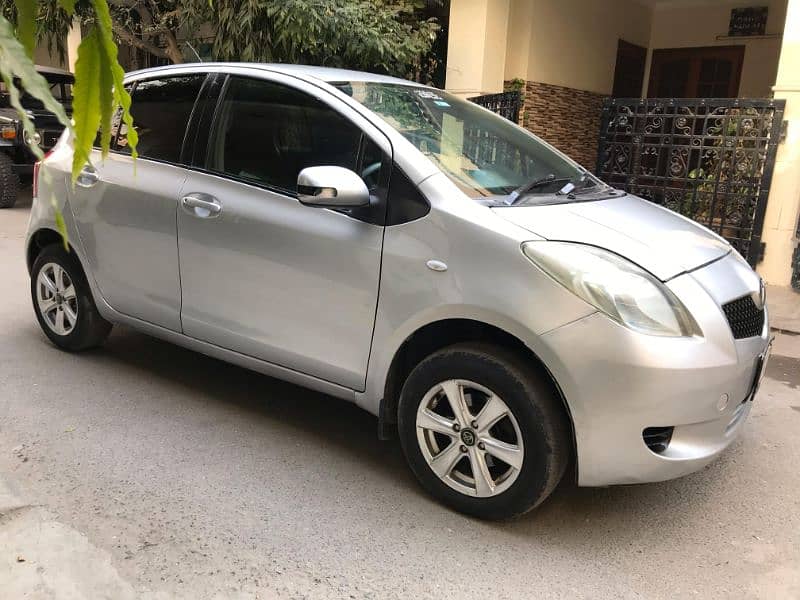 Toyota Vitz 2007 3