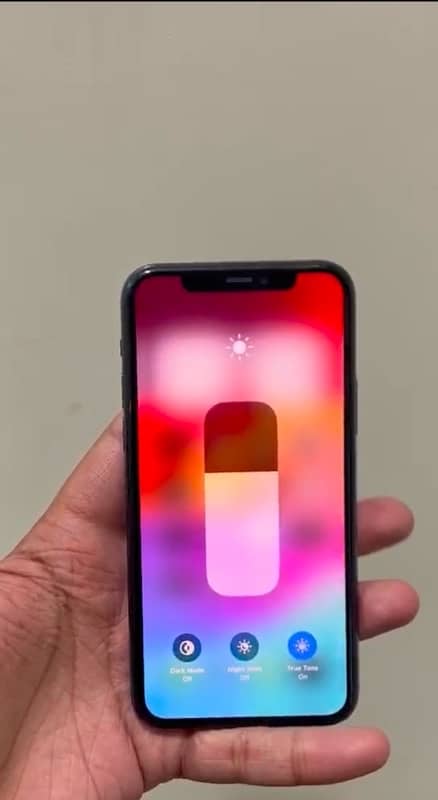 iphone 11 pro 2