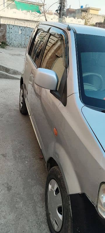 Nissan Otti 2017 1