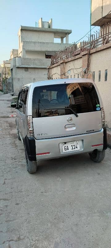 Nissan Otti 2017 15