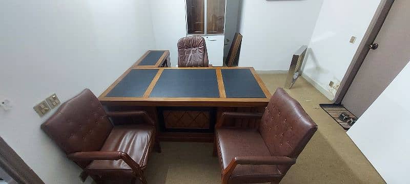 COMPLETE OFFICE FURNITURE 6