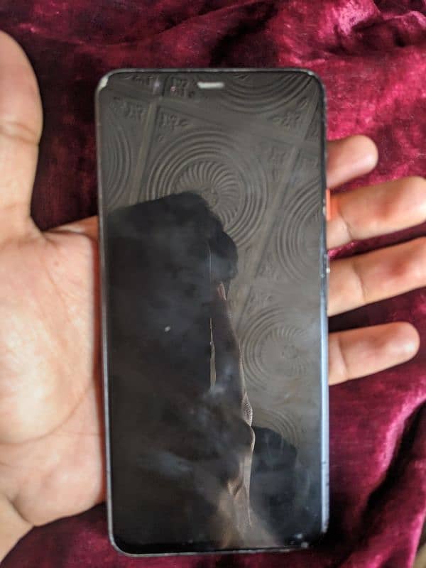 Gogl pixel 4xl white color 128 Gb 3