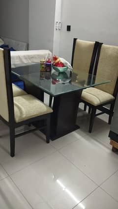 dining table with 4 chairs