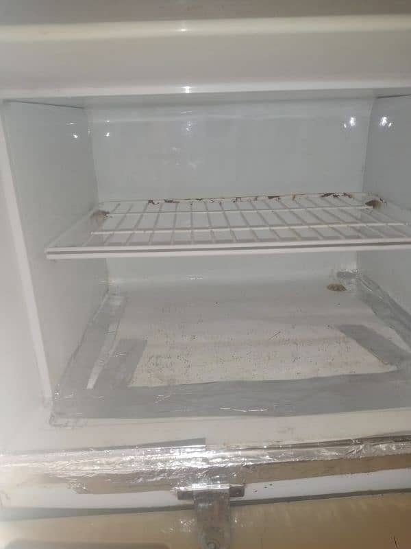 Dawlance refrigerator 5