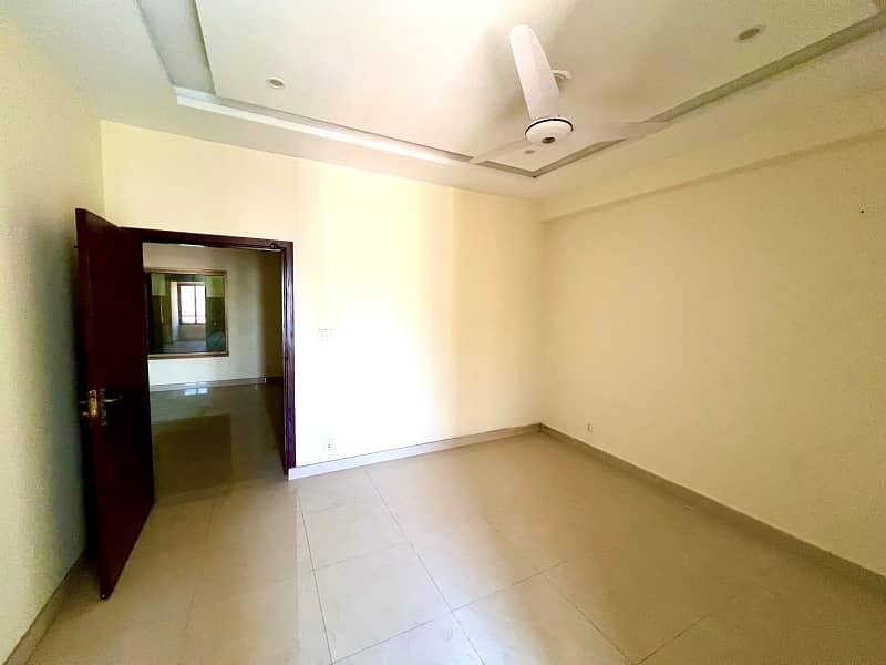 2 BEDROOM FLAT URGENT FOR SALE MULTI F-17 ISLAMABAD ALL FACILITIES 0