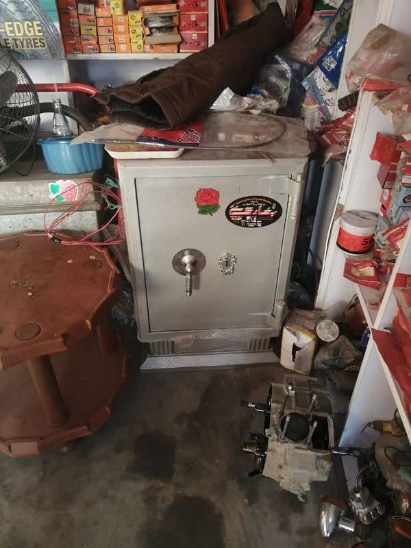 New safe for sale 0