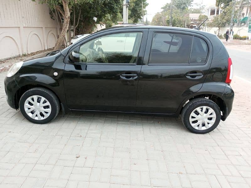 Toyota Passo pearl black b2b original 4