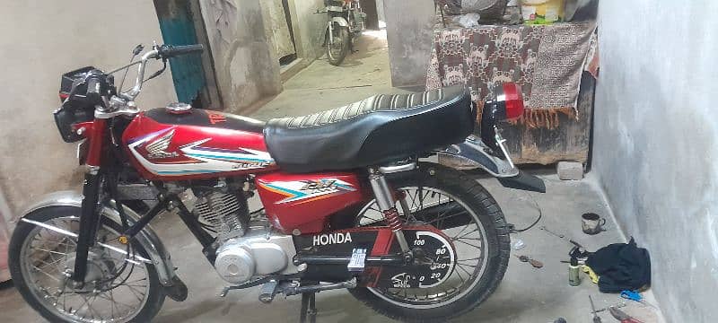 Honda cg125 2016 model 2