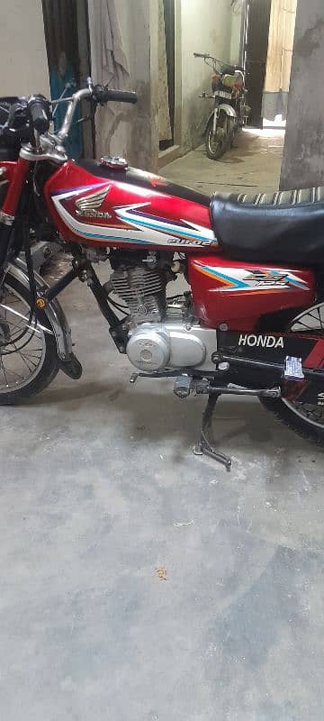 Honda cg125 2016 model 13