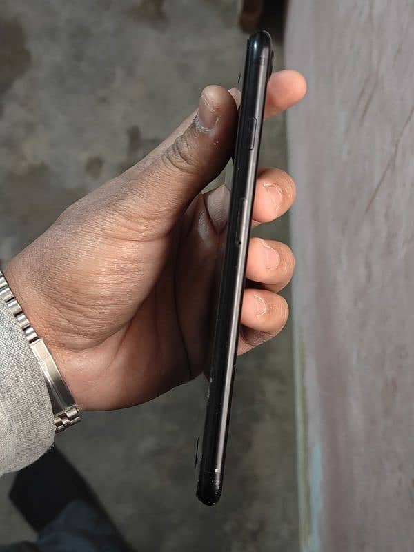 iphone 7 plus pta approved 5