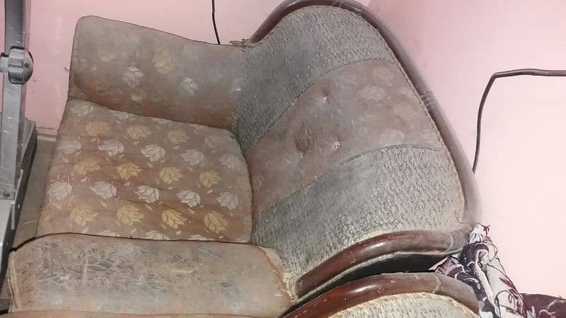 5 seater sofa in cheap price 2