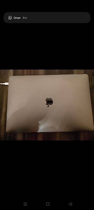 MAC BOOK PRO 15 INCHES 3