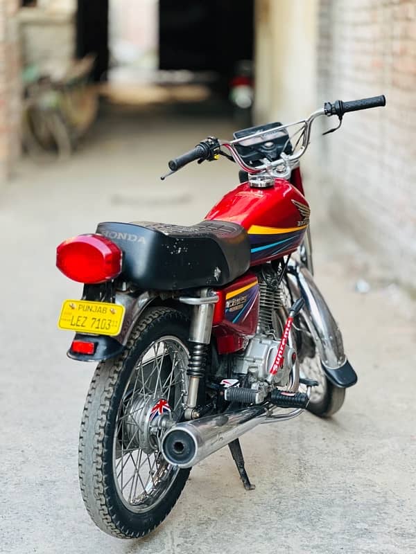 Honda 125 Model 2012 In Good Condition 7