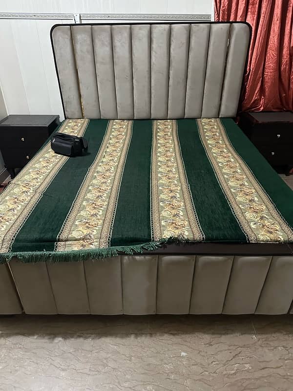 BRAND NEW BED SET USED FOR SALE 4