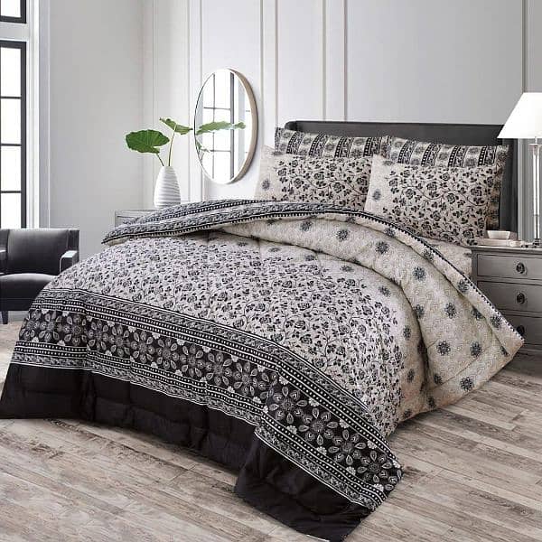 7 PC comforter set 1