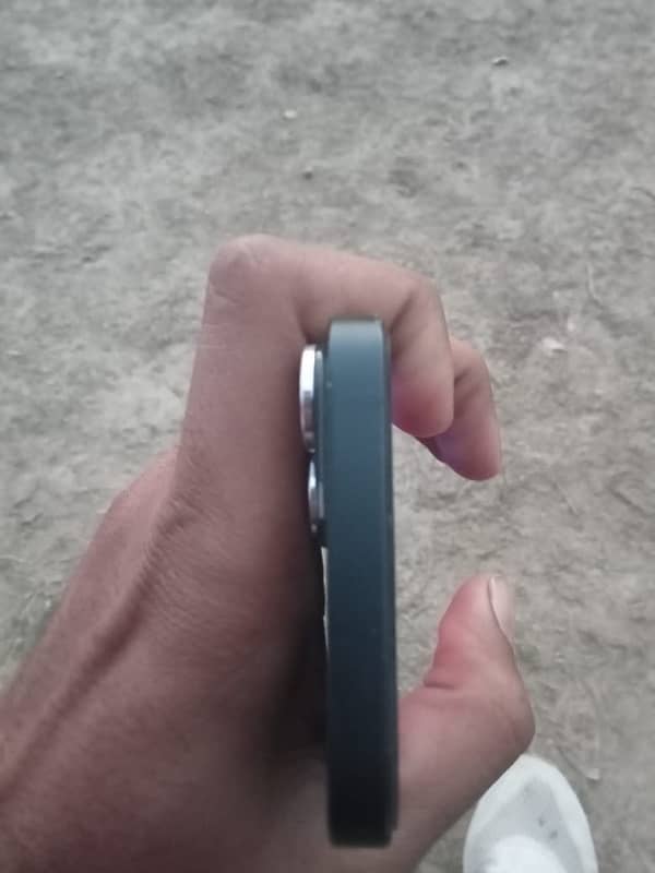 Iphone 14 128gb 10 by 10 condition 1 lakh 10 thousand 2