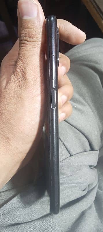 poco m3 (4+2.128gb) all ok box available PTA official approved all ok 1