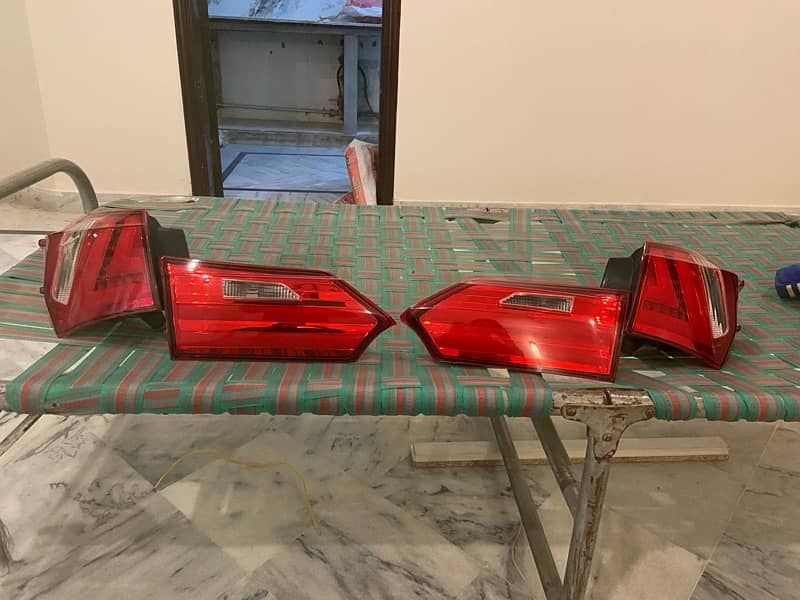 Toyota corolla (2014-2023) Rear Lava Lights 0