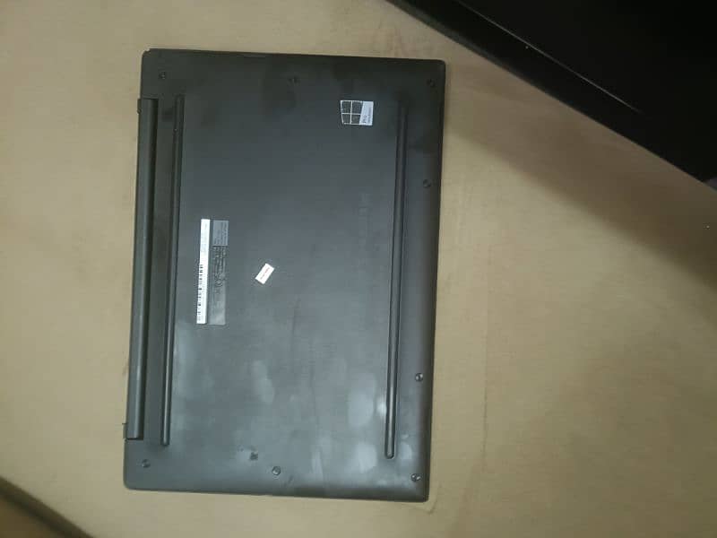 Dell 7370 Slim and Light Weight 2