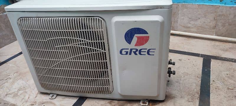 Gree Split A. c  2017 model condition 10/9 5