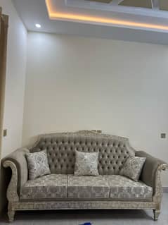 Sofa set / 6 seater sofa / Luxury sofa / sofa set for sale / Wooden