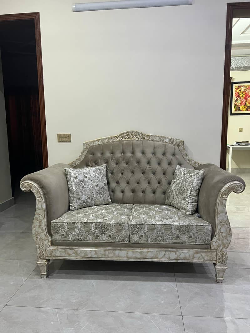 Sofa set / 6 seater sofa / Luxury sofa / sofa set for sale / Wooden 2