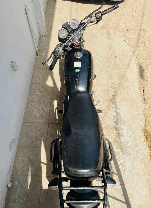 Suzuki GS-150 Model 2014 Karachi Number Self Start 4