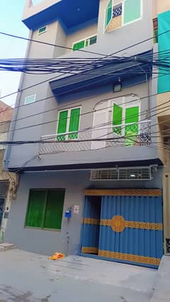 Triple story house for sale 3.5 marla in miodel town link road GECHS phase 3