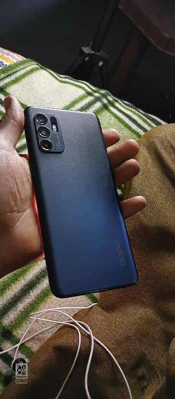 OPPO Reno 6 1