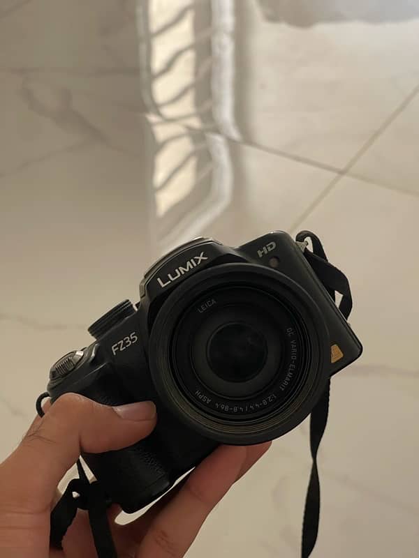 Panasonic Lumix DMC-FZ38 (Just Like a DSLR) 5