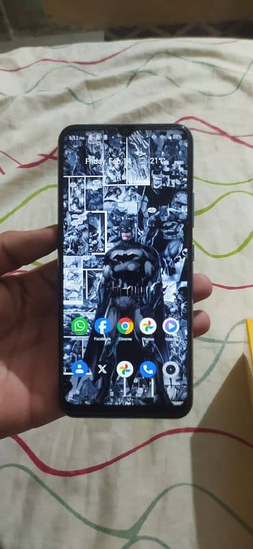 Realme c21-y with box 4/64 pta approved 10/10 condition 3