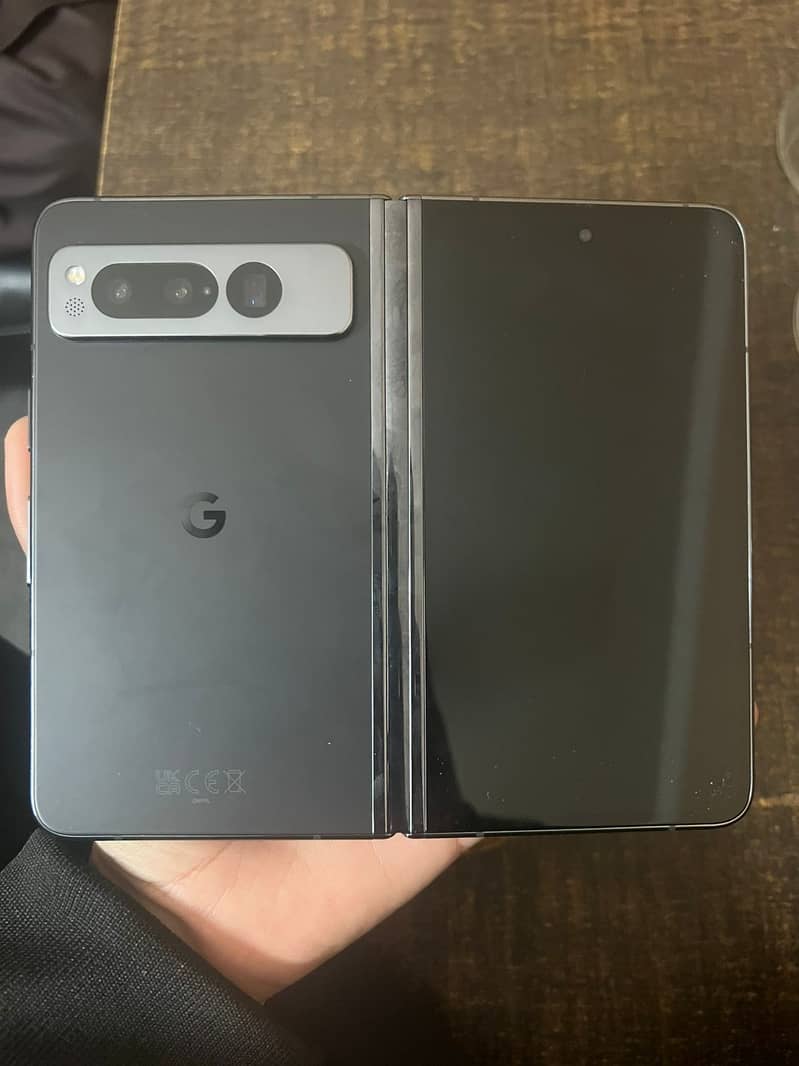 Google pixel fold 1