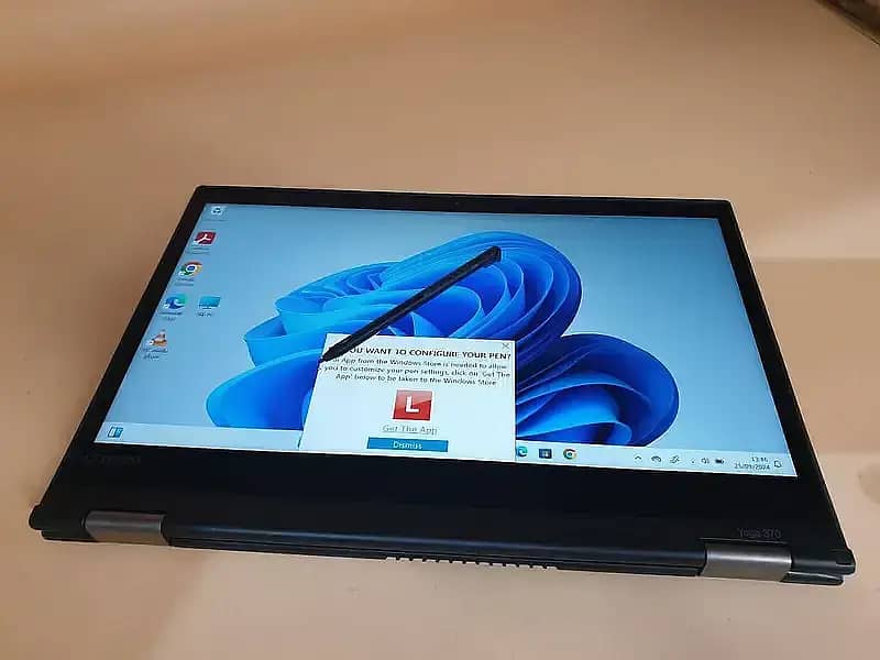 Lenovo Yoga Ci5 8th Gen New Condition x360 Convertable Laptop/Tablet 3