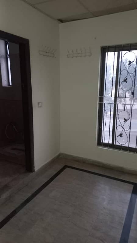 1 BED GOOD EXCELLENT IDEAL CONDITION IDEAL FLAT FOR RENT IN SECTER C BAHRIA TOWN LAHORE 11