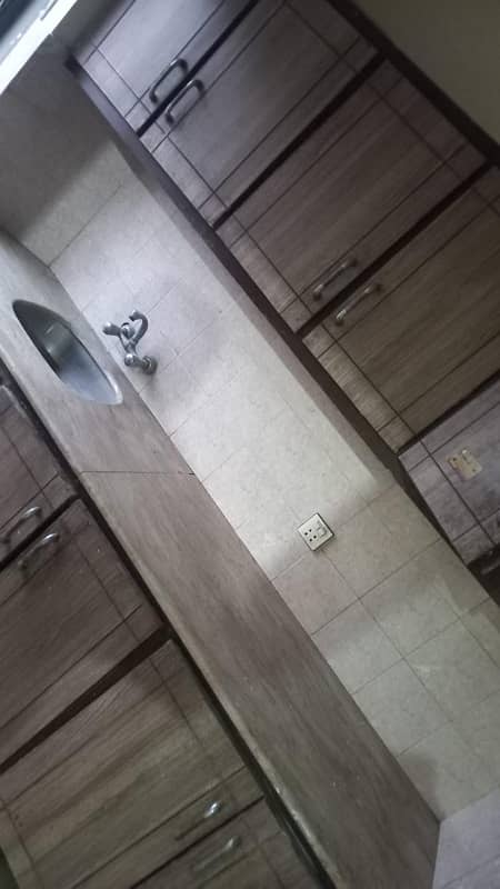 1 BED GOOD EXCELLENT IDEAL CONDITION IDEAL FLAT FOR RENT IN SECTER C BAHRIA TOWN LAHORE 16