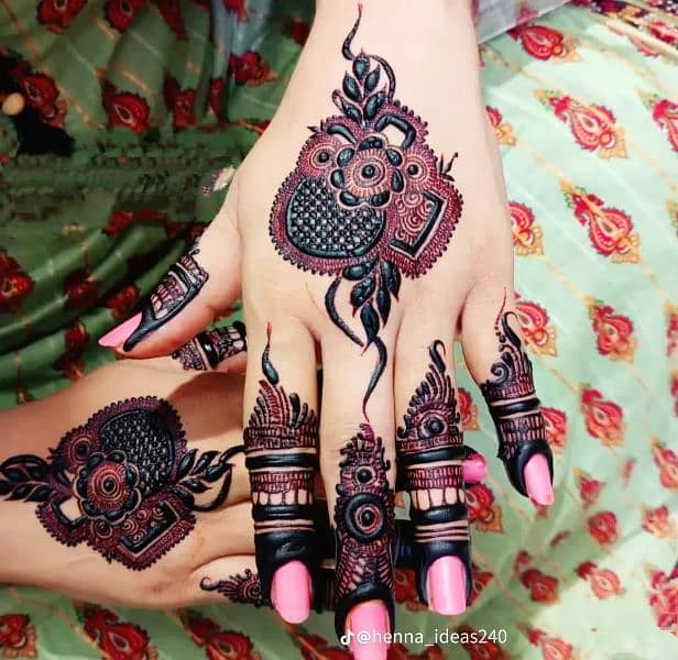 mehndi course available 2