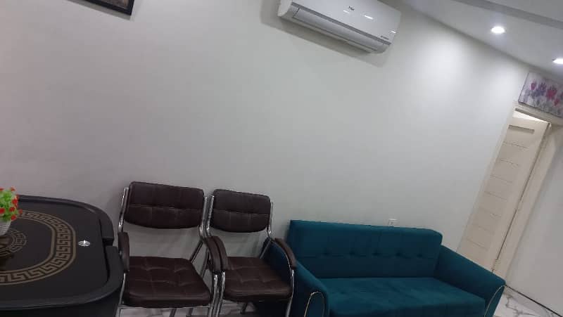 1 BED BRAND NEW FULL LUXURY FULL FURNISHED FULL EXCELLENT IDEAL FLAT FOR RENT IN BAHRIA TOWN LAHORE 25