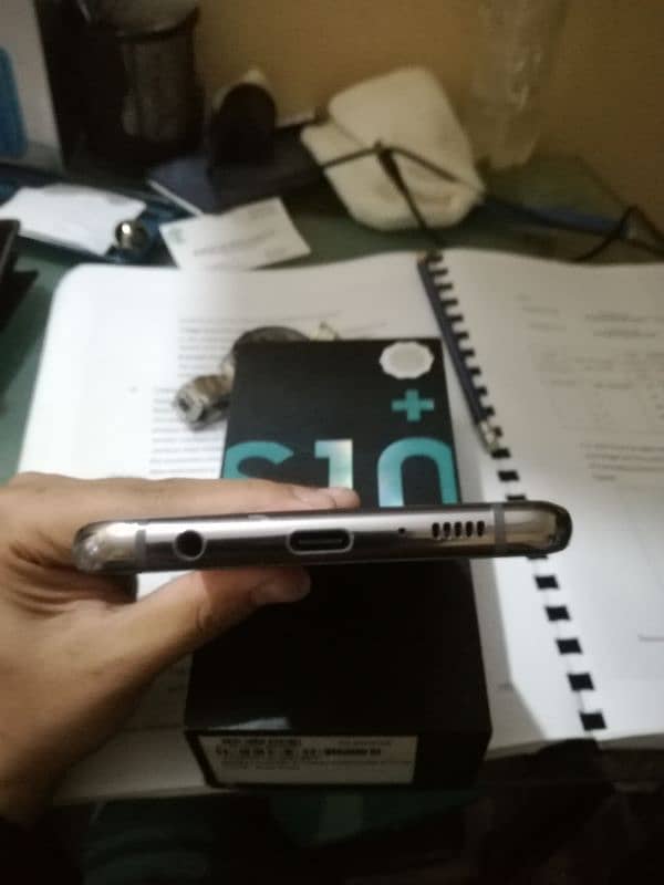 Samsung s10 plus dual sim approved with box 3