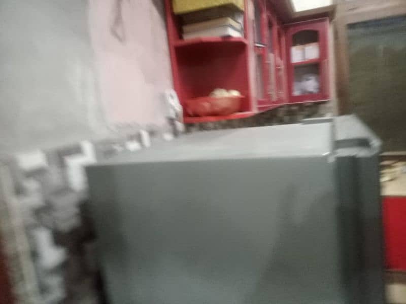 urgent sale home used fridge 2