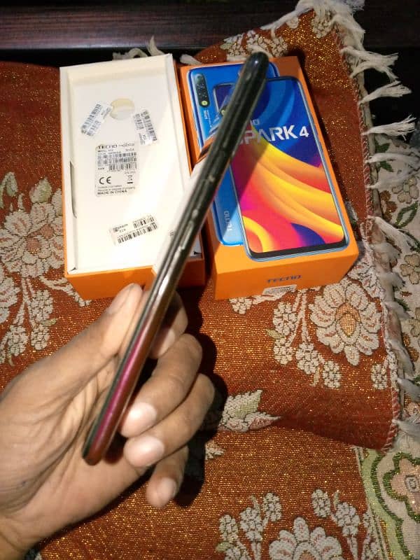 Tecno spark4 for sale urgent pasay chya 3