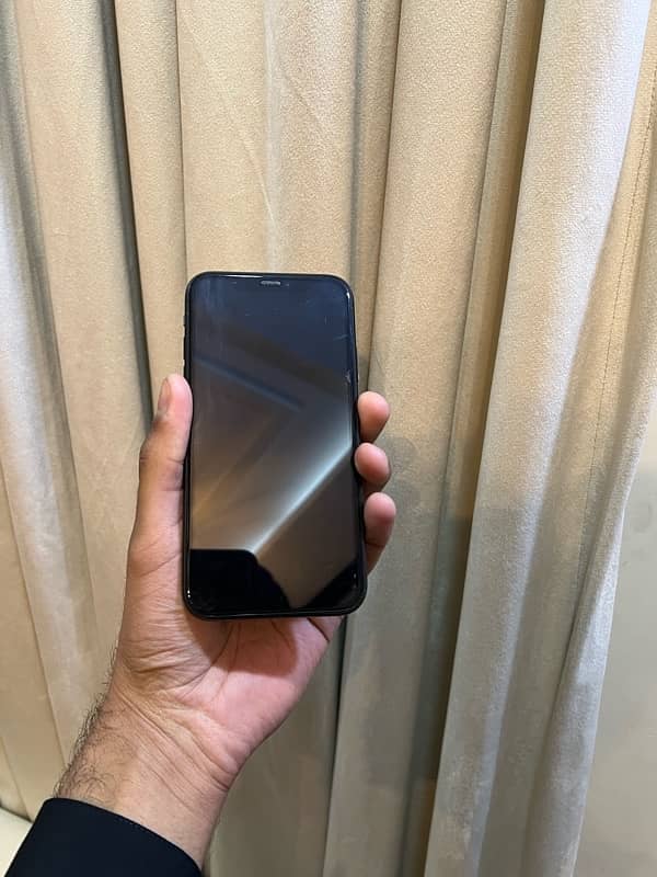 iPhone XR 64 GB 1