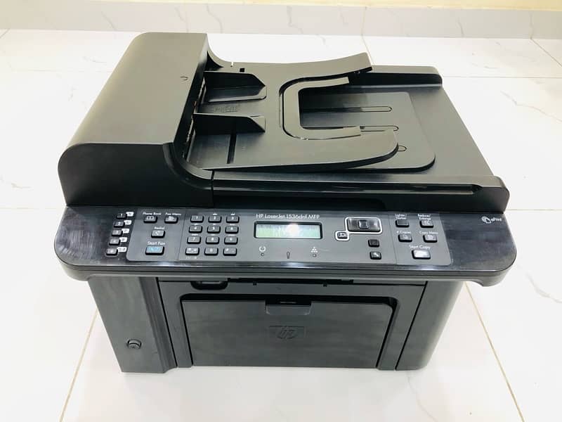 HP LazerJet 1536dnf MFP 0