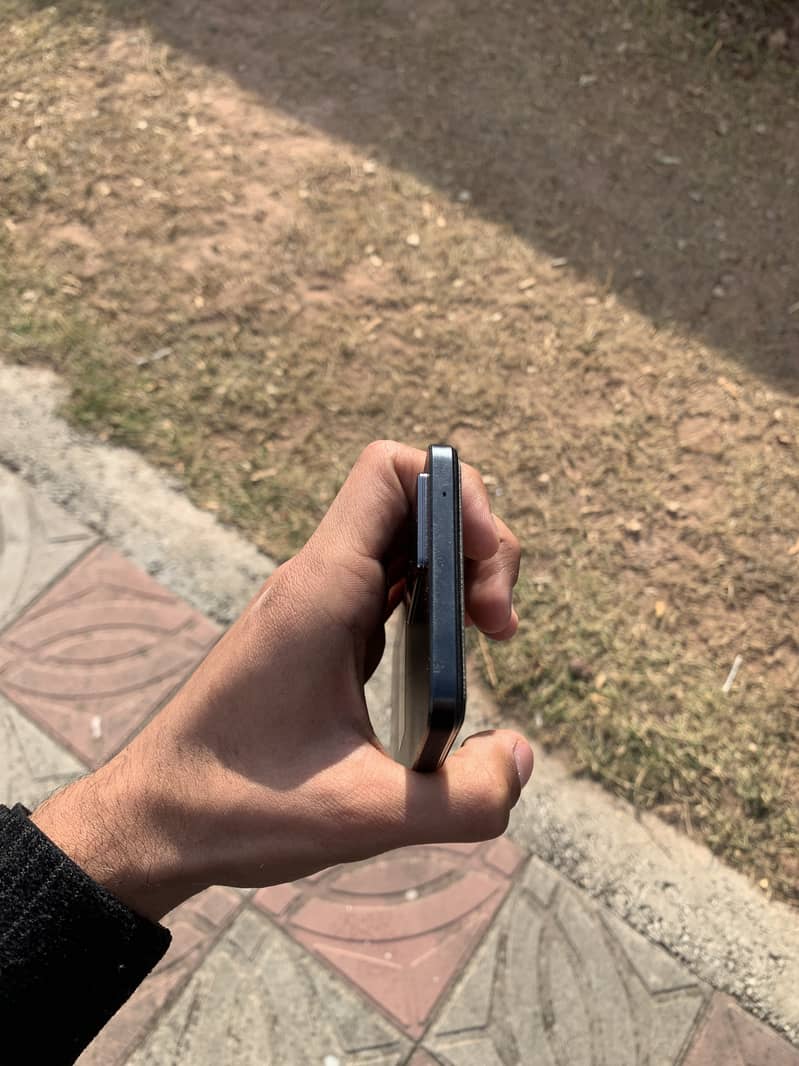 OPPO F21 Pro 4